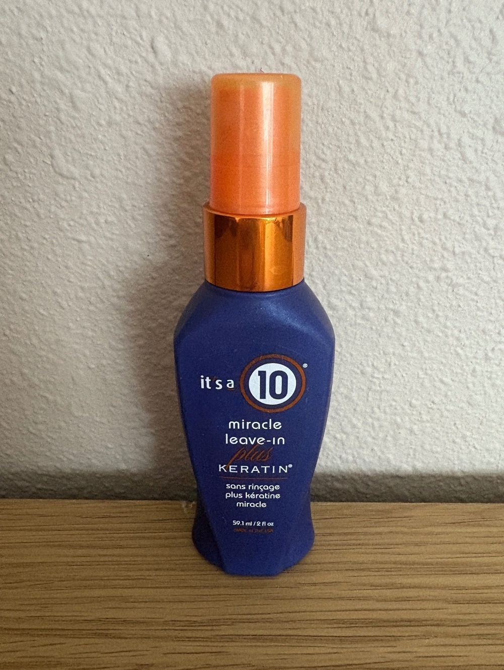 It’s a 10 Miracle Leave-In Plus Keratin 2 oz Hair Treatment Spray Brand New